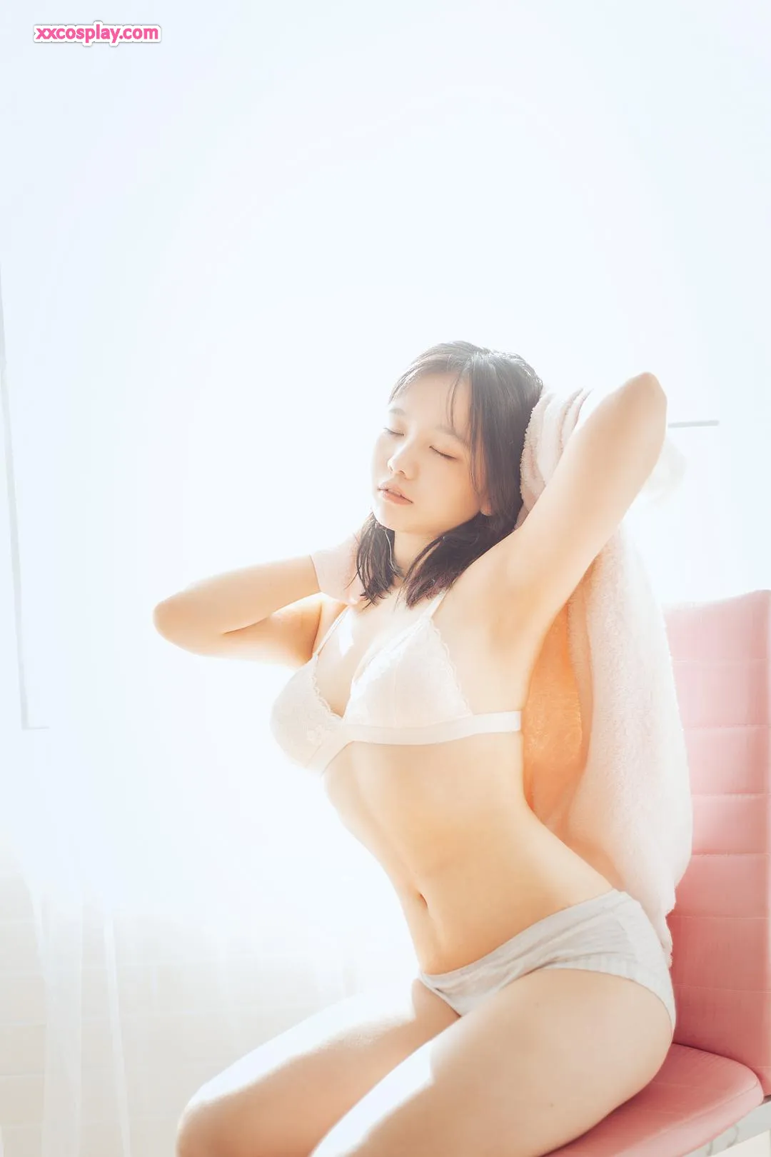 A Ban Hari Ini Sangat Bahagia - NO.008 Bilik Persendirian